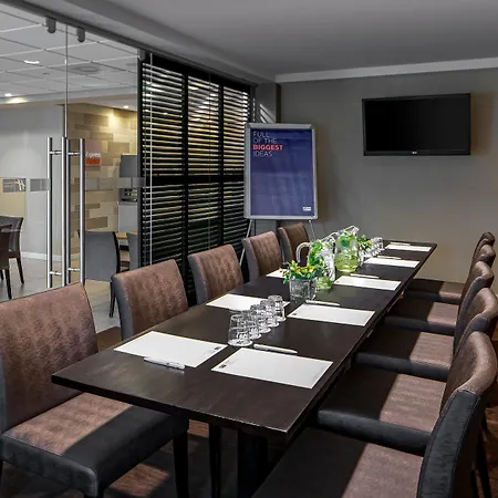 Express - South By Ihg