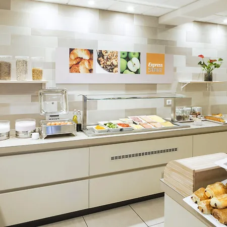 Express - South By Ihg Hotel 3*