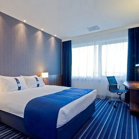 Express - South By Ihg