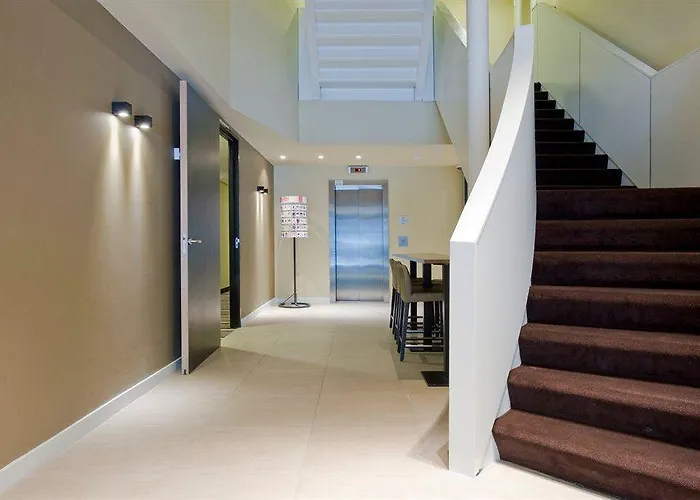 Hotel Express - South By Ihg