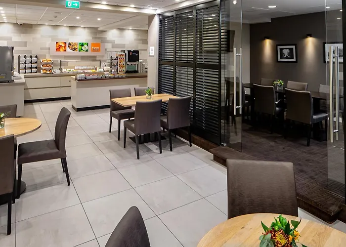 Express - South By Ihg 3*