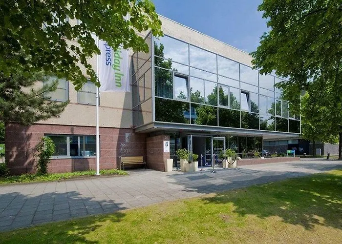 Hotel Express - South By Ihg