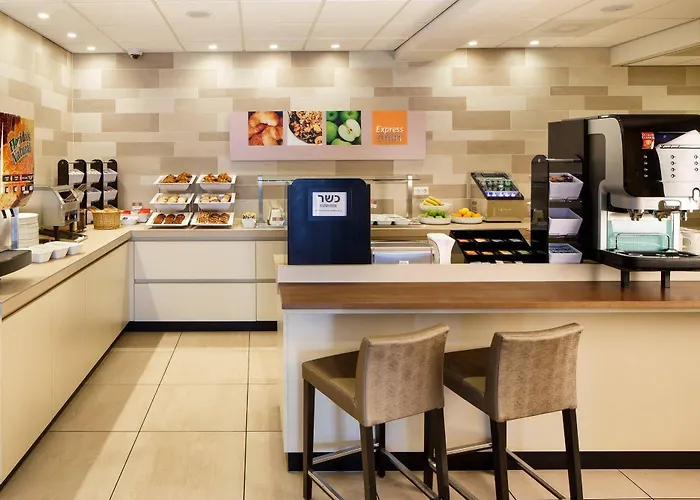 Hotel Express - South By Ihg