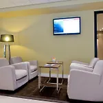 Hotel Express - South By Ihg 3*