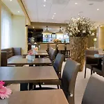 Ξενοδοχείο Express - South By Ihg 3*