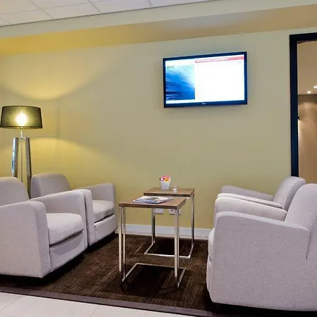 Hotel Express - South By Ihg 3*